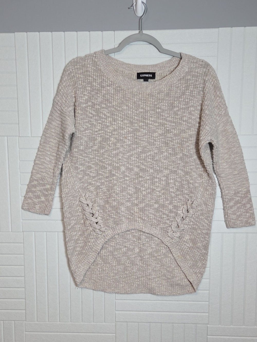 Express 100% Cotton Beige Slouchy Sweater Size XS